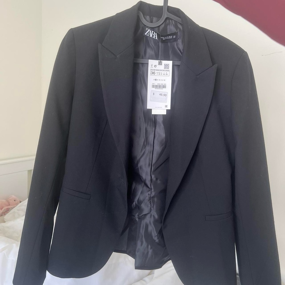 Black zara blazer